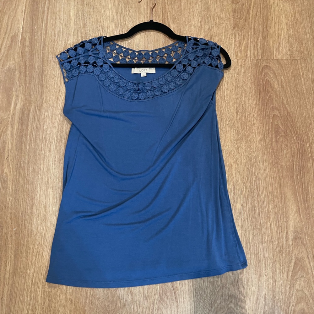 Loft shirt